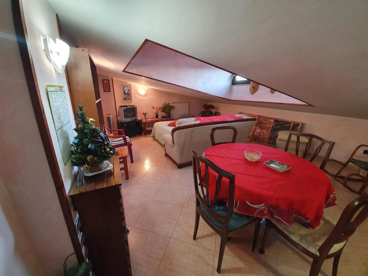 Вилла Lilly'S House Кастель-ди-Сангро Экстерьер фото